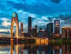 广州队迎社区盾关键赛，转会期防线松动，底气十足，细节决定成败