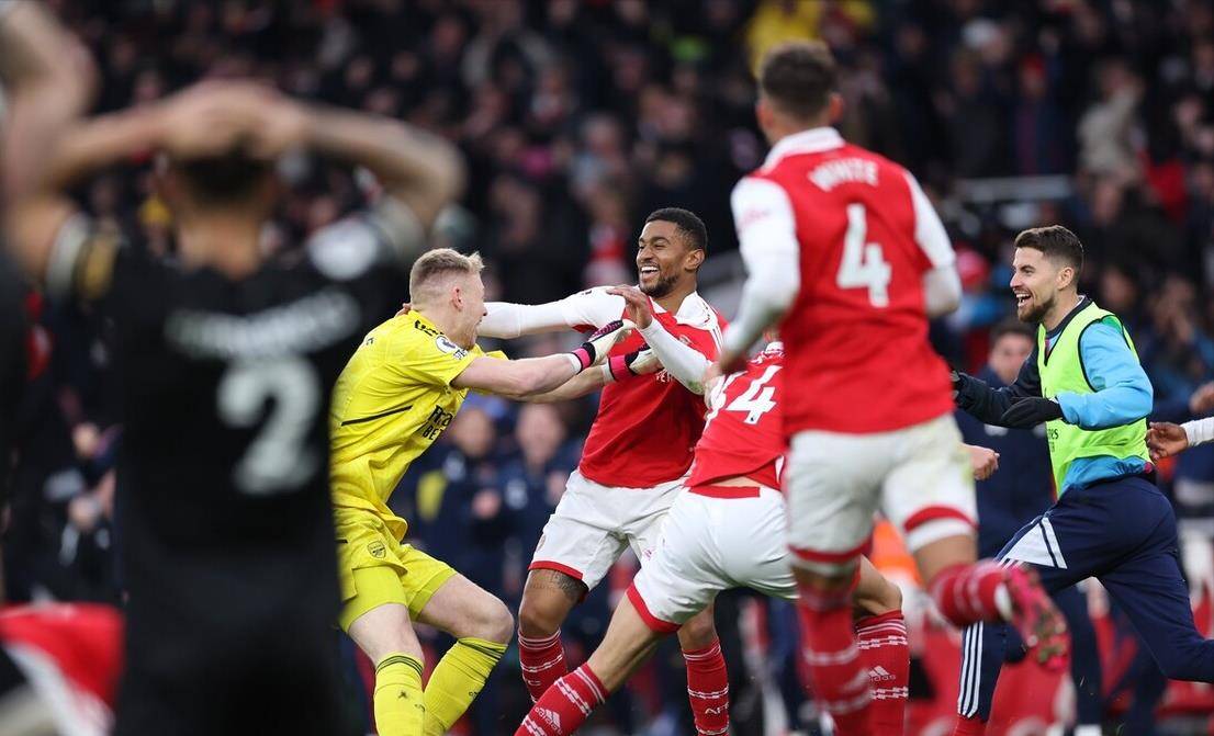 英雄联盟2025总决赛-赛后亚冠传出新动向，阿森纳强势反弹，管理层表态——更衣室稳定，医务组通报恢复的简单介绍